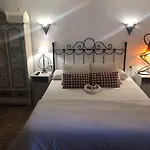 Otel Paradise 1917 - Adults Only 2*