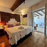 Paradise 1917 - Adults Only Otel 2*