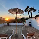 Otel Paradise 1917 - Adults Only 2*