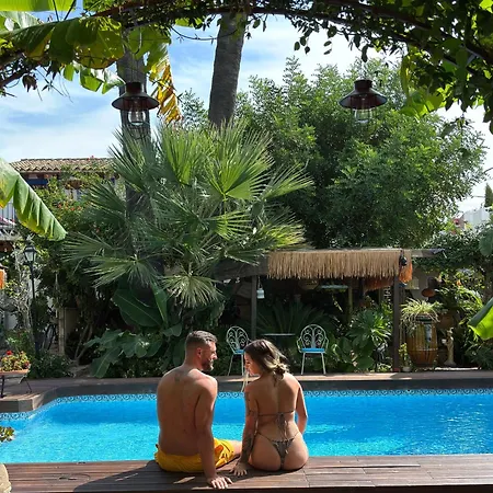 Paradise 1917 - Adults Only Altea